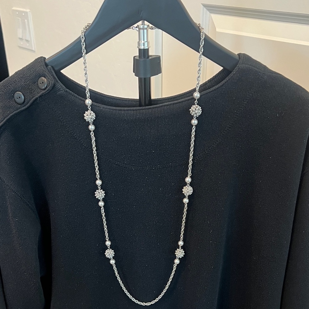 Chic Silver Beaded Necklace